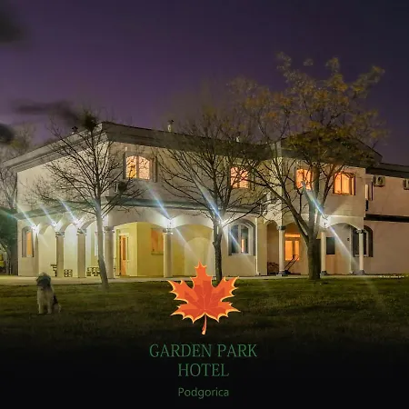 Garden Park فندق